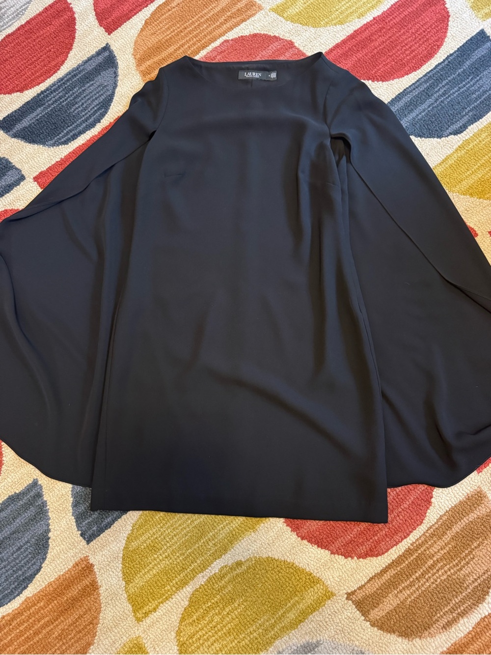 Ralph Lauren black Cape Georgian Cocktail Dress, size 8 - Picture 5 of 5